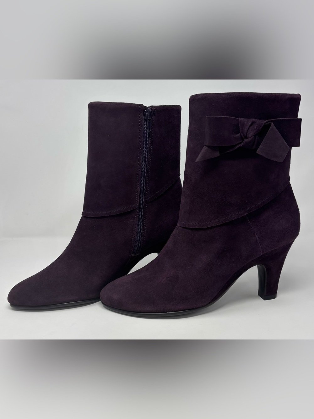 Aerosoles Agapella Plum Suede Heel Ankle Boots Side Zip Bow Womens 8.5